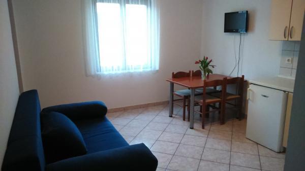 Apartmani Petra Pakoštane エクステリア 写真